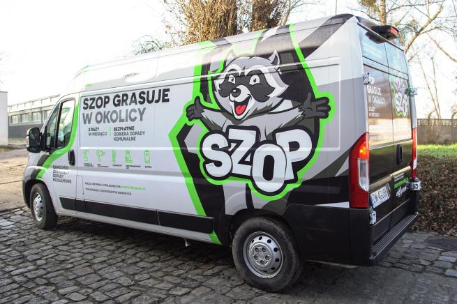 SZOP, czyli Samochód Zbierający Odpady Problemowe na ulicach Wrocławia