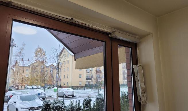 Prośba do mieszkańców: szanujmy urządzenia, które chronią bezpieczeństwo budynków, w których Państwo mieszkają