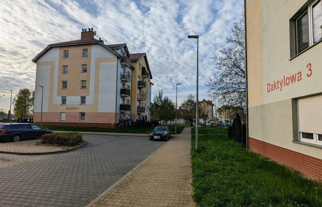 1 sierpnia br.: początek odnawiania klatek schodowych w wybranych budynkach na Stabłowicach