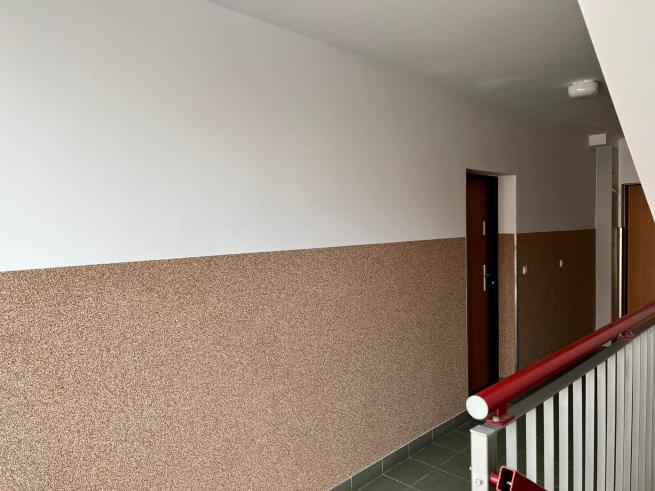Kolejne klatki schodowe w budynkach TBS Wrocław zostaną odmalowane